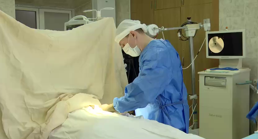 НИИТОН Саратовского медуниверситета внедрил инновационный метод лечения суставов - SVF-терапию