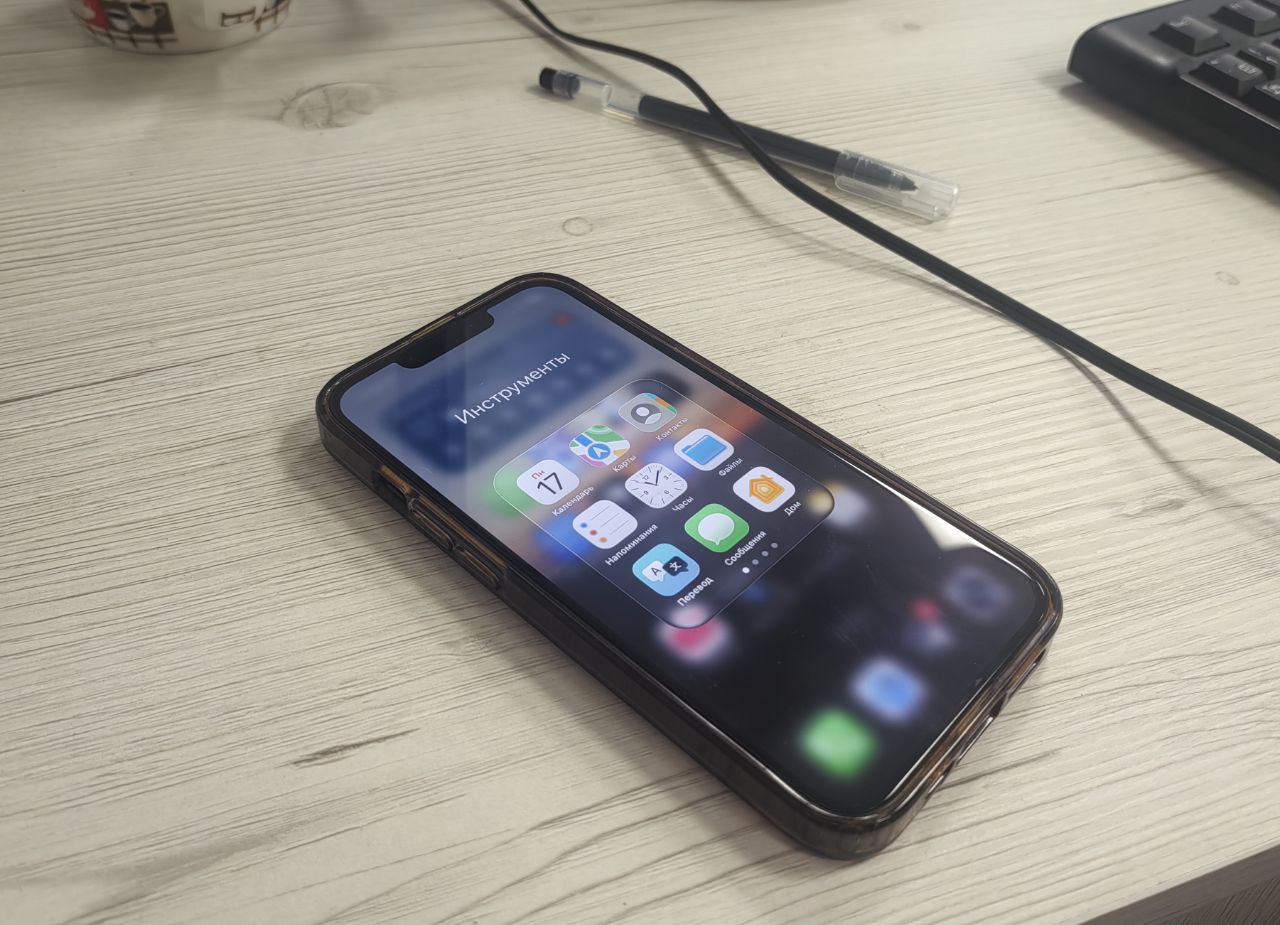 Саратовская пенсионерка в тайне от родственников общалась с мошенниками