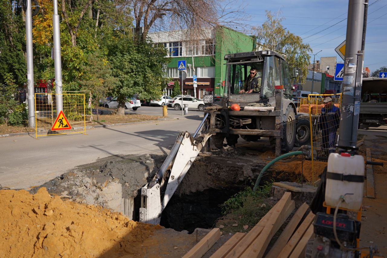 В Саратове в этом году отремонтировали более 30 километров коммуникаций