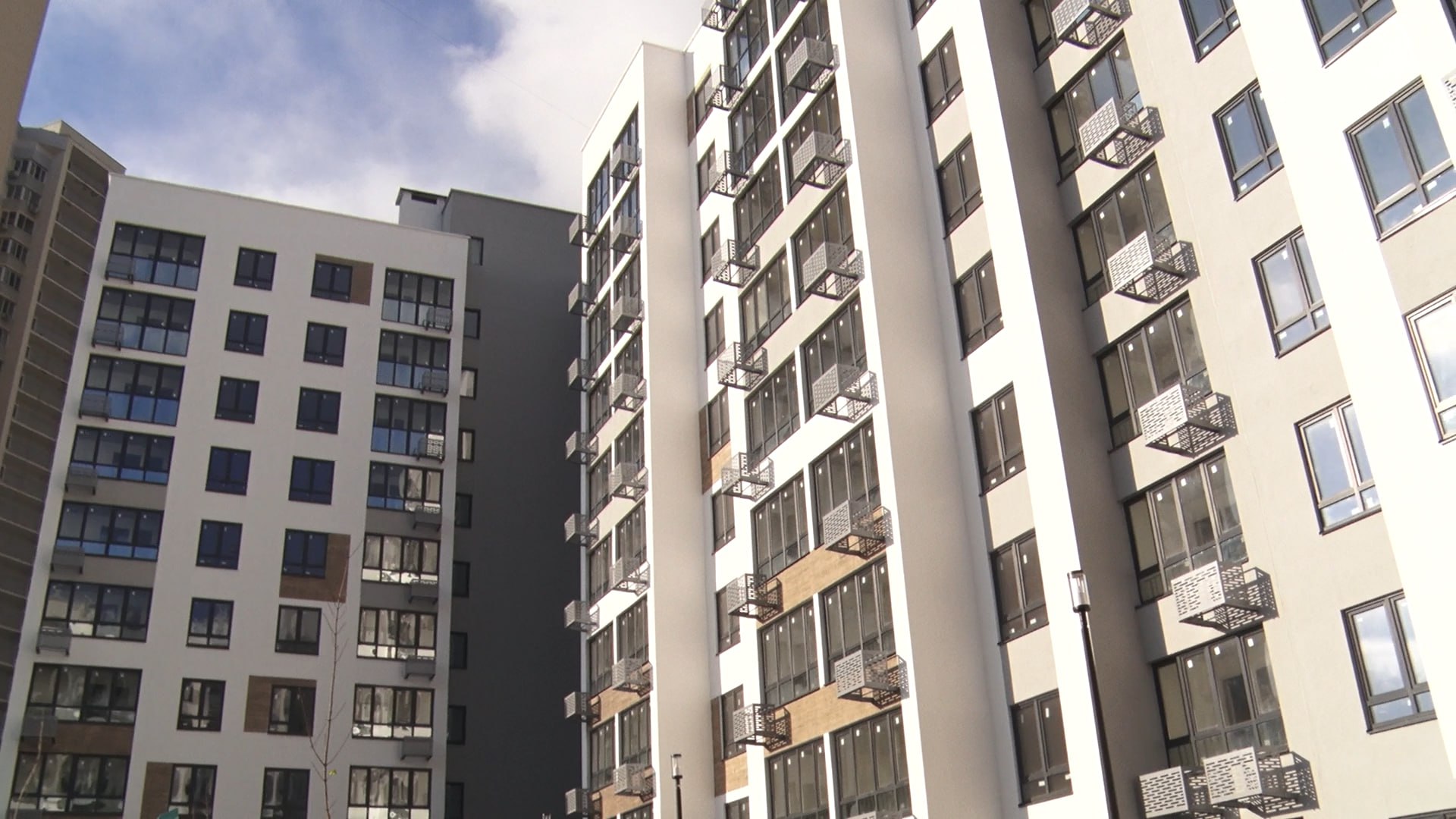 В Саратовской области 829 человек получат новое жилье