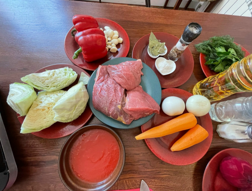 В Саратовской области подорожал почти весь "борщевой" набор