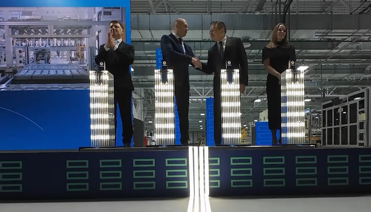 Запуск гигафабрики